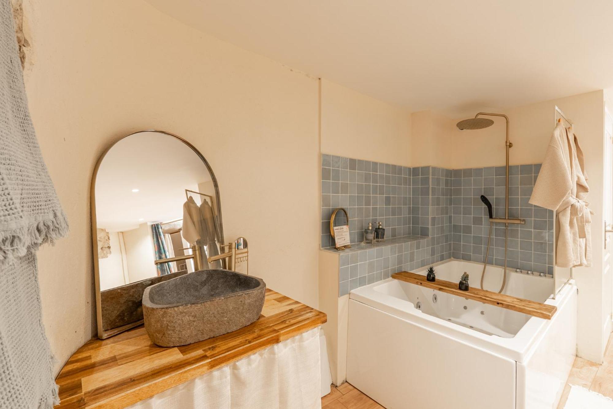 Nid D'Amour - Suite Romantique Boulogne-sur-Mer Buitenkant foto